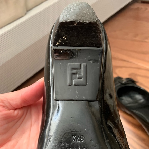 Authentic Fendi buckle zucca shoes 37 1/2 - Picture 3 of 12